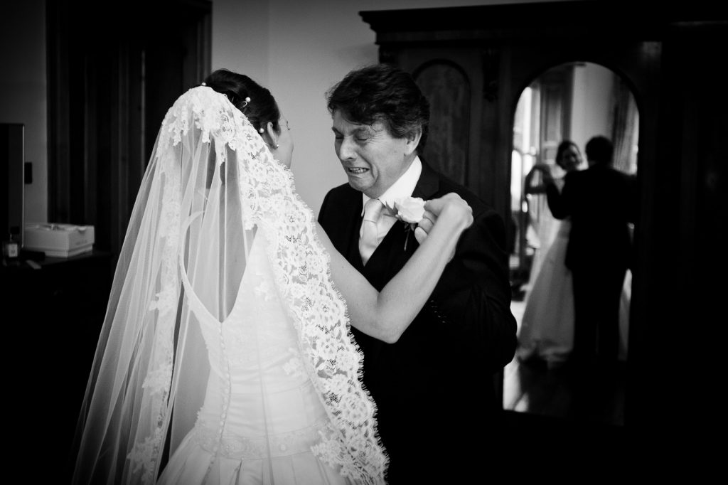 documentary wedding photographer