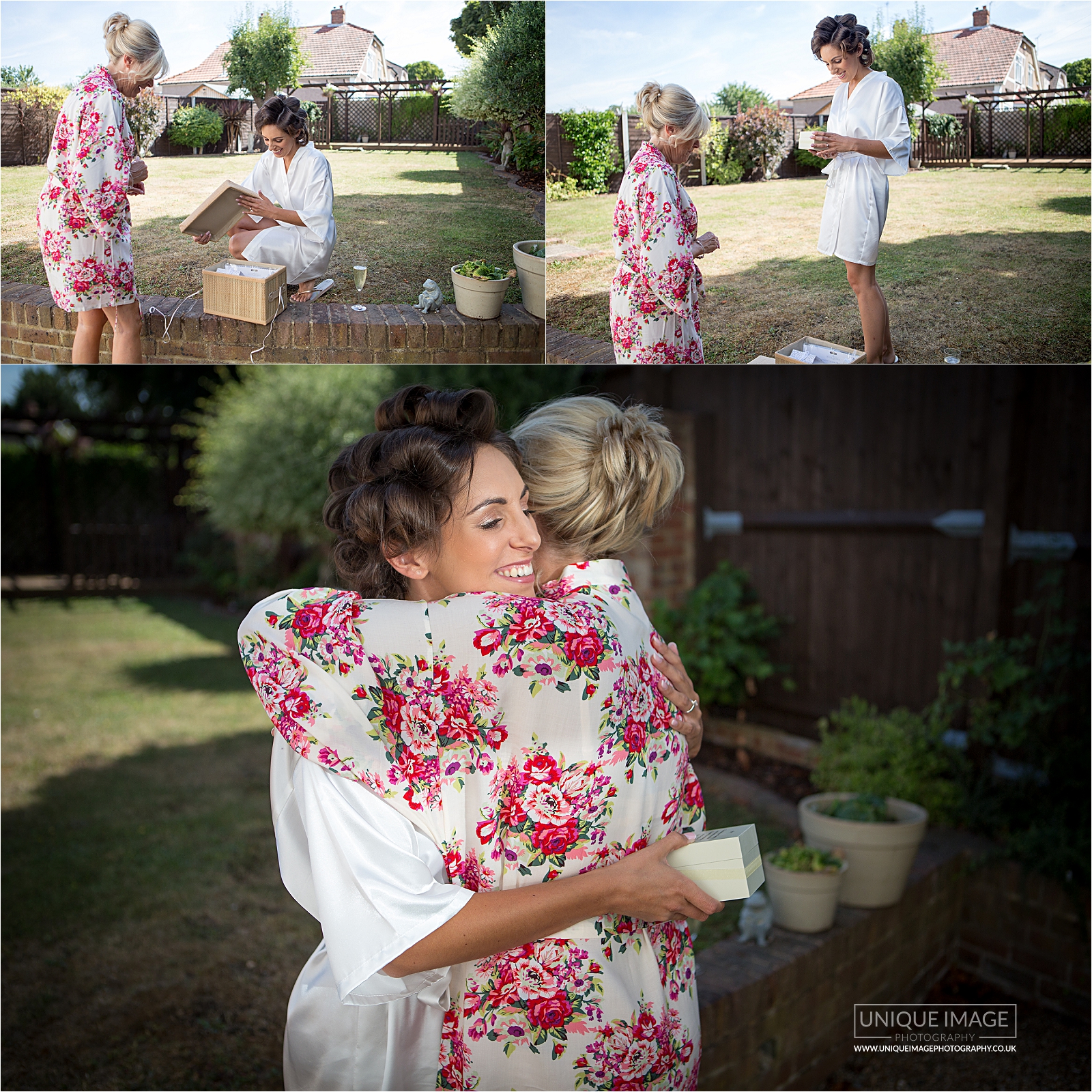 bride with her mum